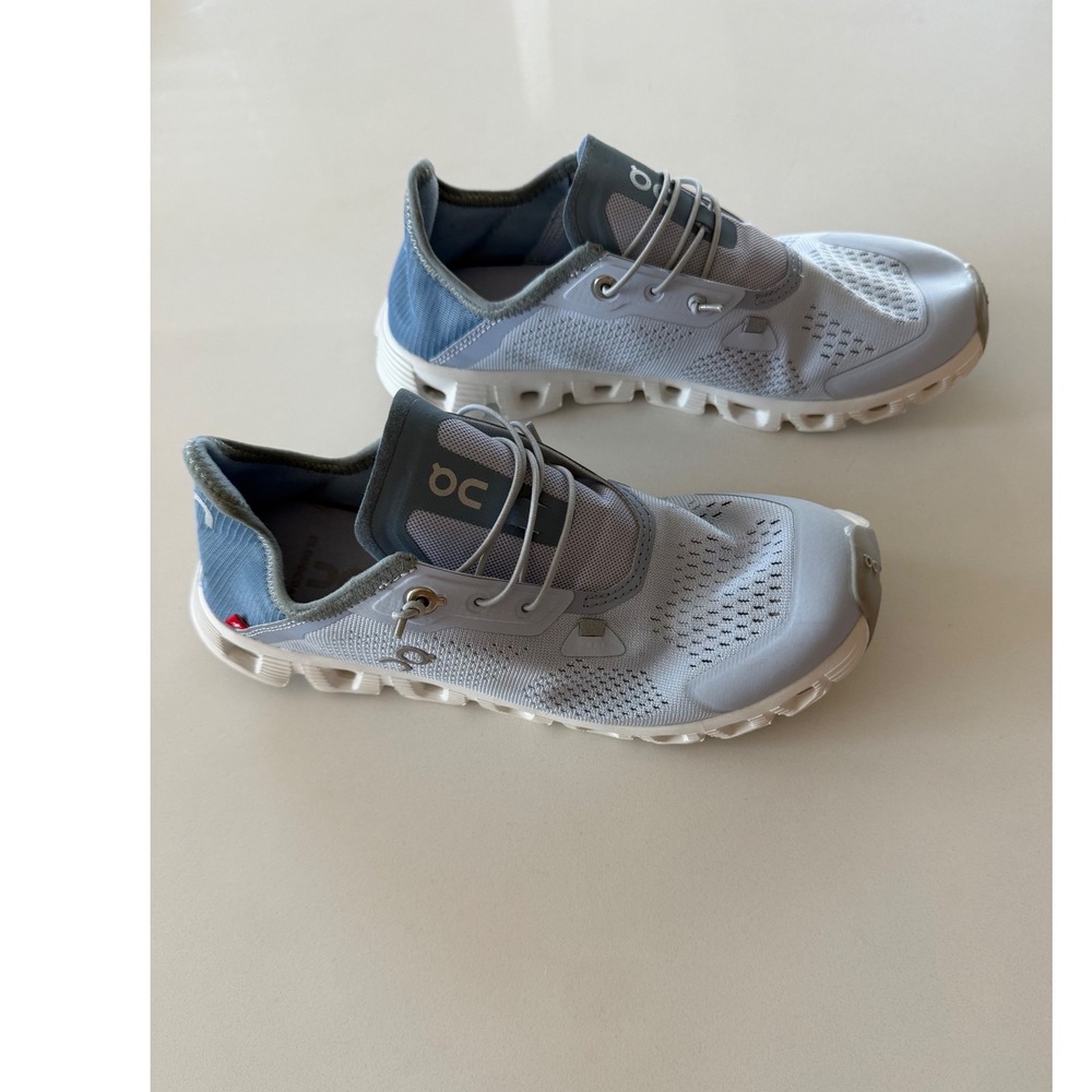 On Running Shoes Womens 7 Cloud 5 Glacier White 59.98905 Excellent